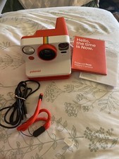 Polaroid Now Instant Camera Generation 2  BRAND NEW CONDITION 
