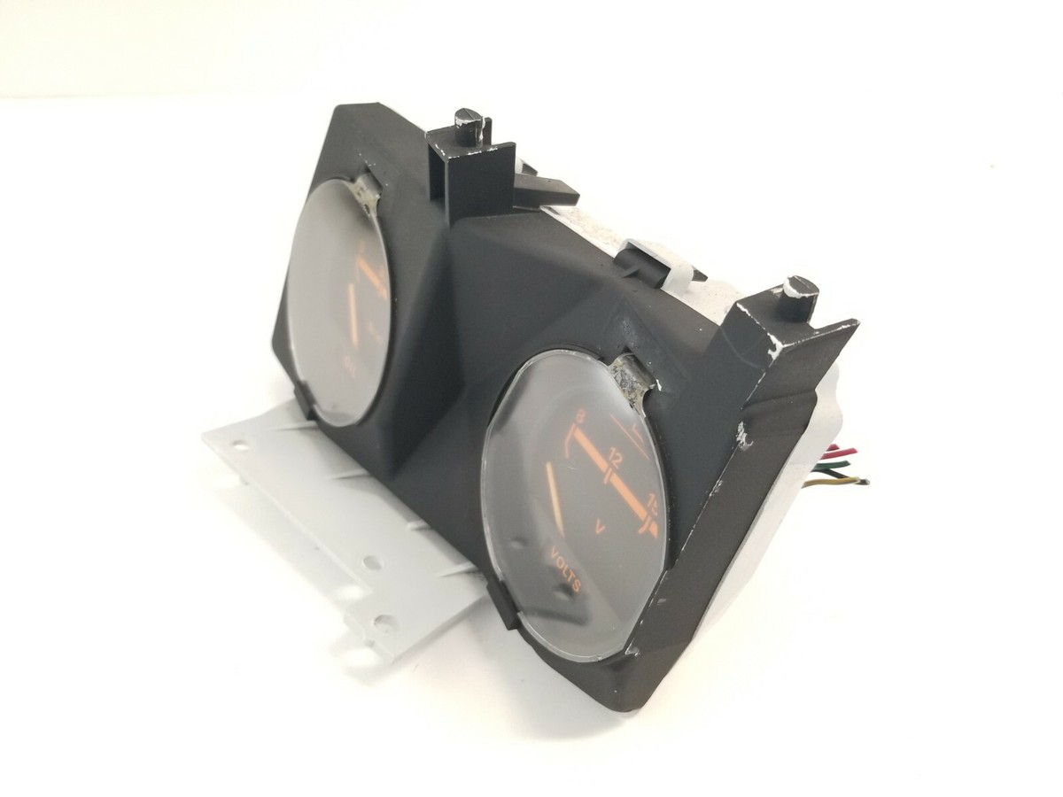 【確認用】 1984-1986 Nissan 300zx Oil Pressure & Battery Volt Meter