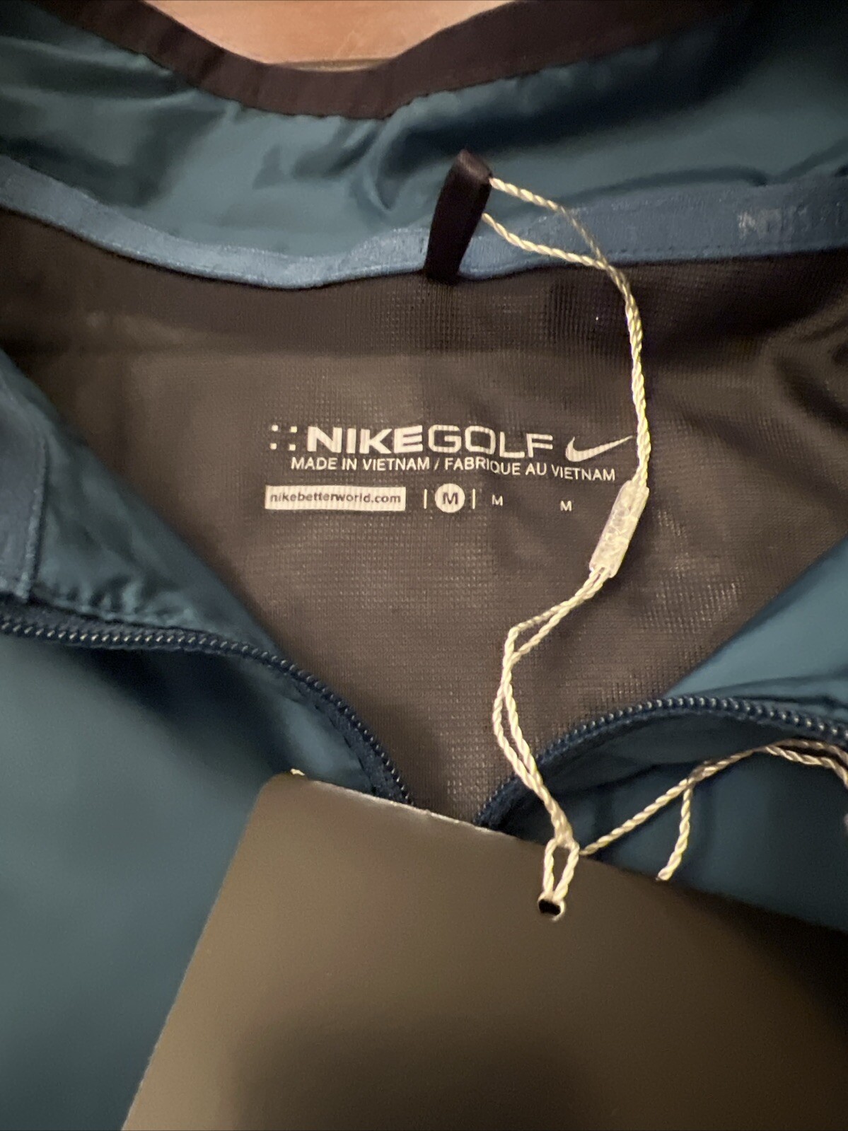 SACAI X NIKE Giacca a vento uomo Nike Golf elasticizzata taglia Med 1 4 zip nuova con etichetta. Teal con manica grigia