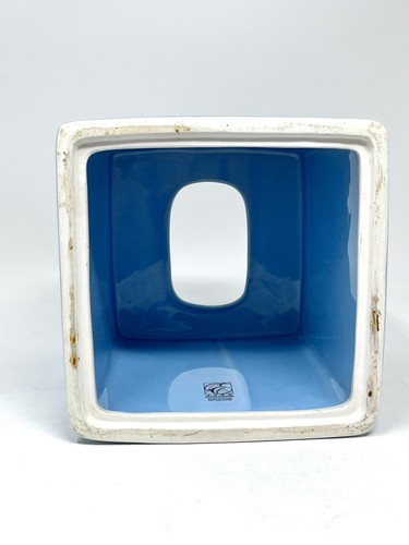Caja de pañuelos cuadrada de cerámica Avon Expressions soporte azul floral mariposa - Imagen 5 de 6