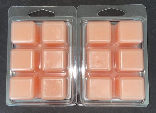 Fusion FARMHOUSE PEACH BERRY Highly Scented Wax Melts / 2 Packs - Picture 2 of 2