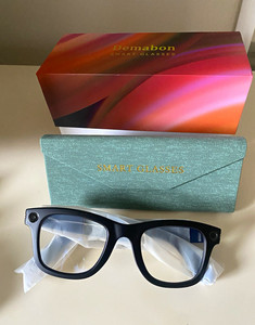 Demabon Smart Glasses Black Frame with Case & USB Charging Cable