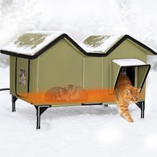 Heated Cat House for Outdoor Cats Insulated Weatherproof Shelter with Temp