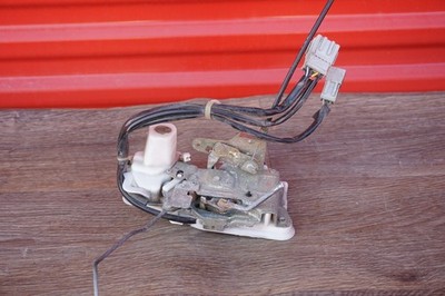1991-1995 ACURA LEGEND 2 DOOR COUPE LEFT DRIVER DOOR LOCK LATCH ACTUATOR