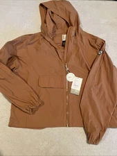 Vuori Shores Jacket Womens Sz M Brown Tan Palo Santo Full Zip Lightweight NWT