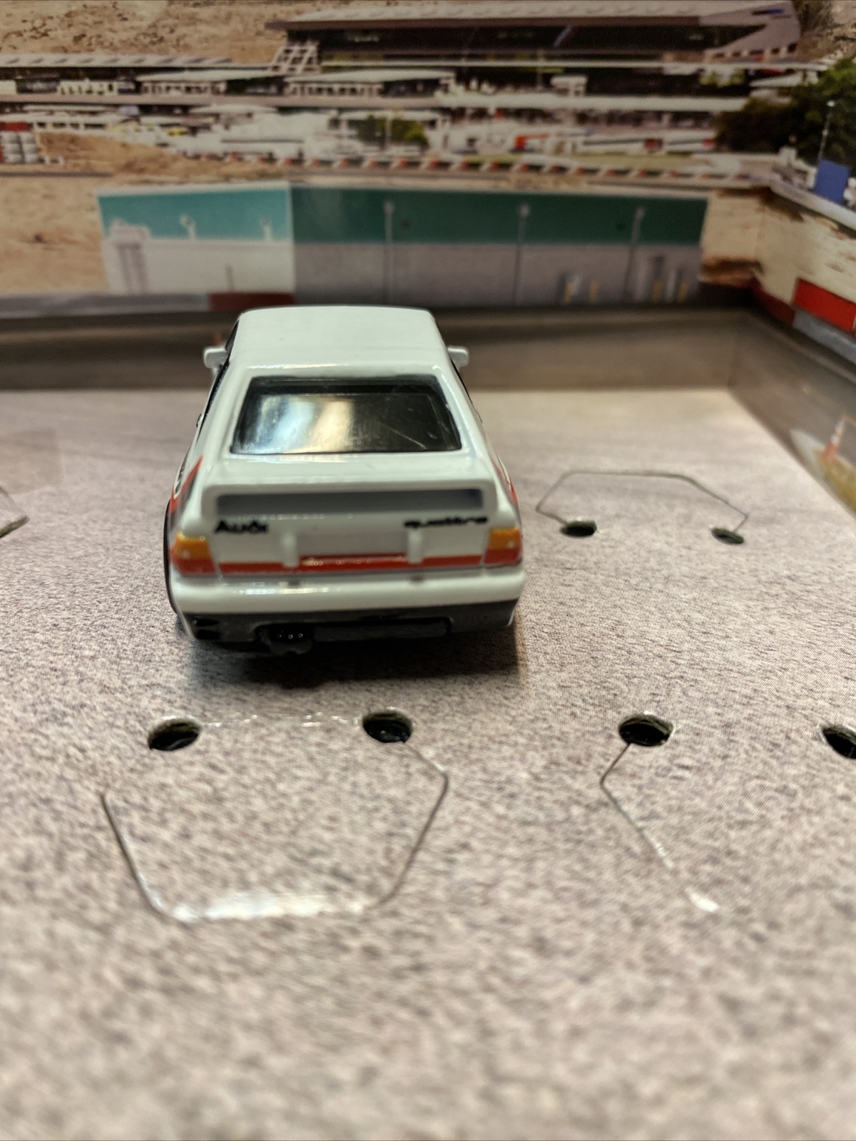 Picture 5 of 9