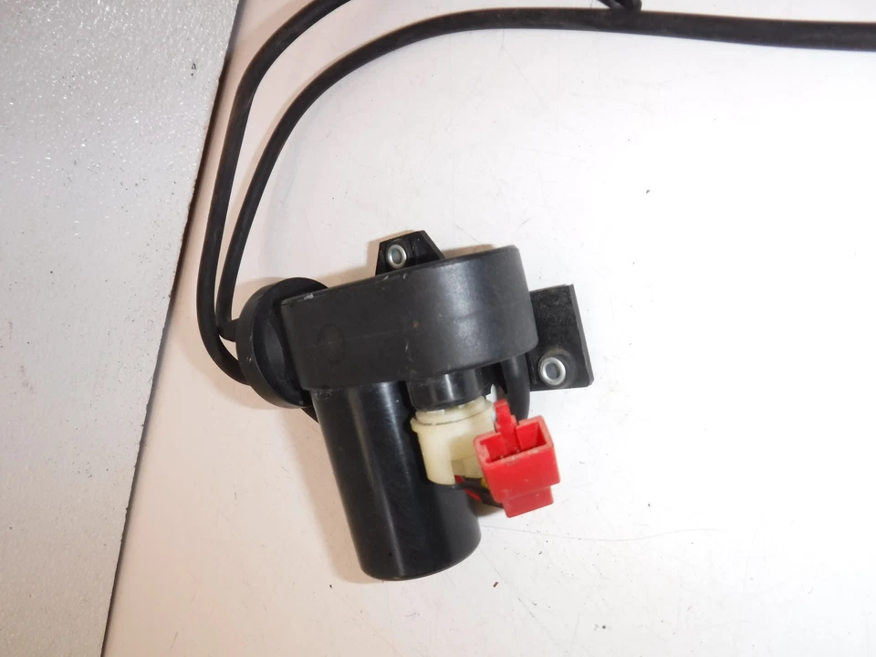 Yamaha Venture Royale 1984 bomba de aspiradora de aire Foto 3 de 4