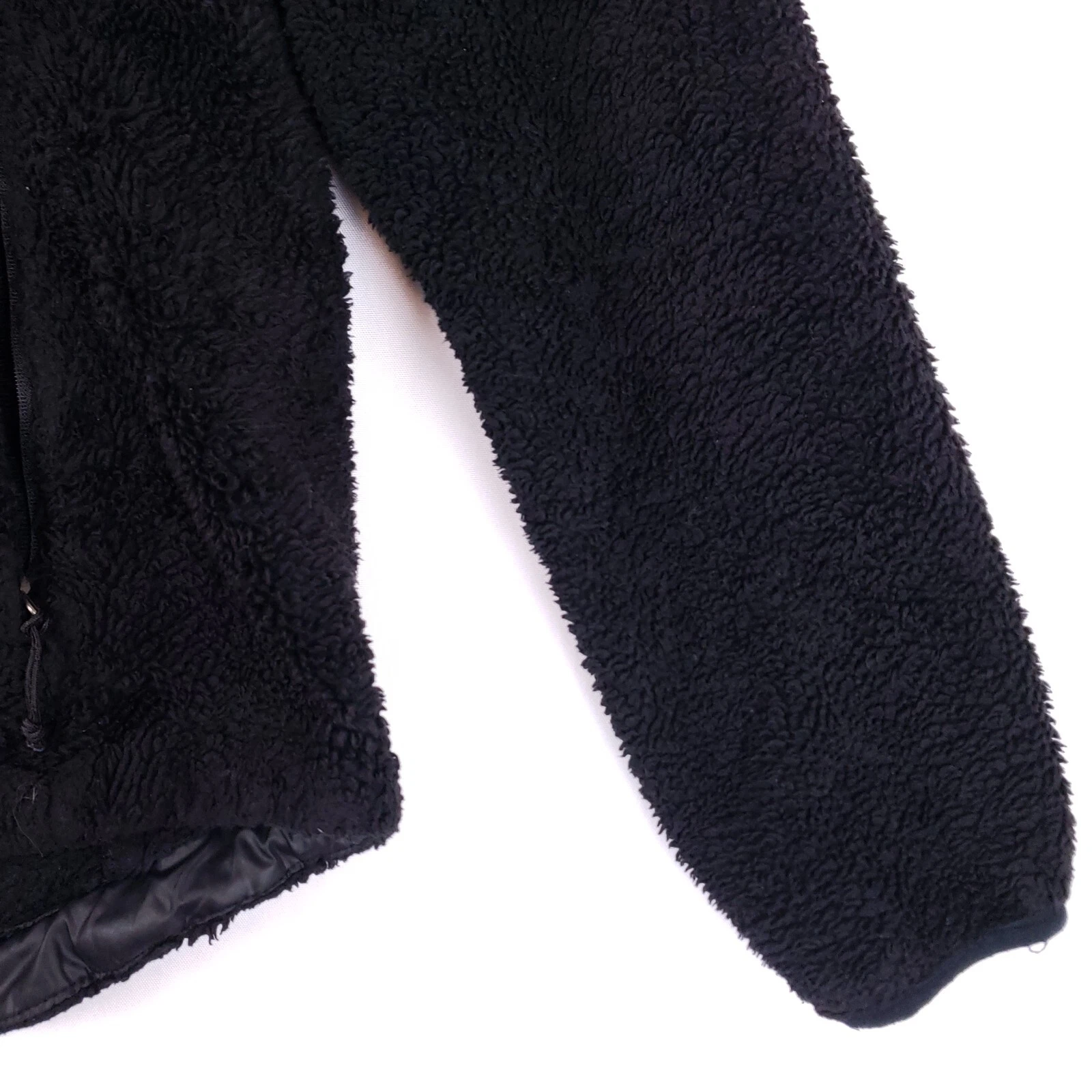 north-face fuzzy fleece warm outdoor winter hiking jacket