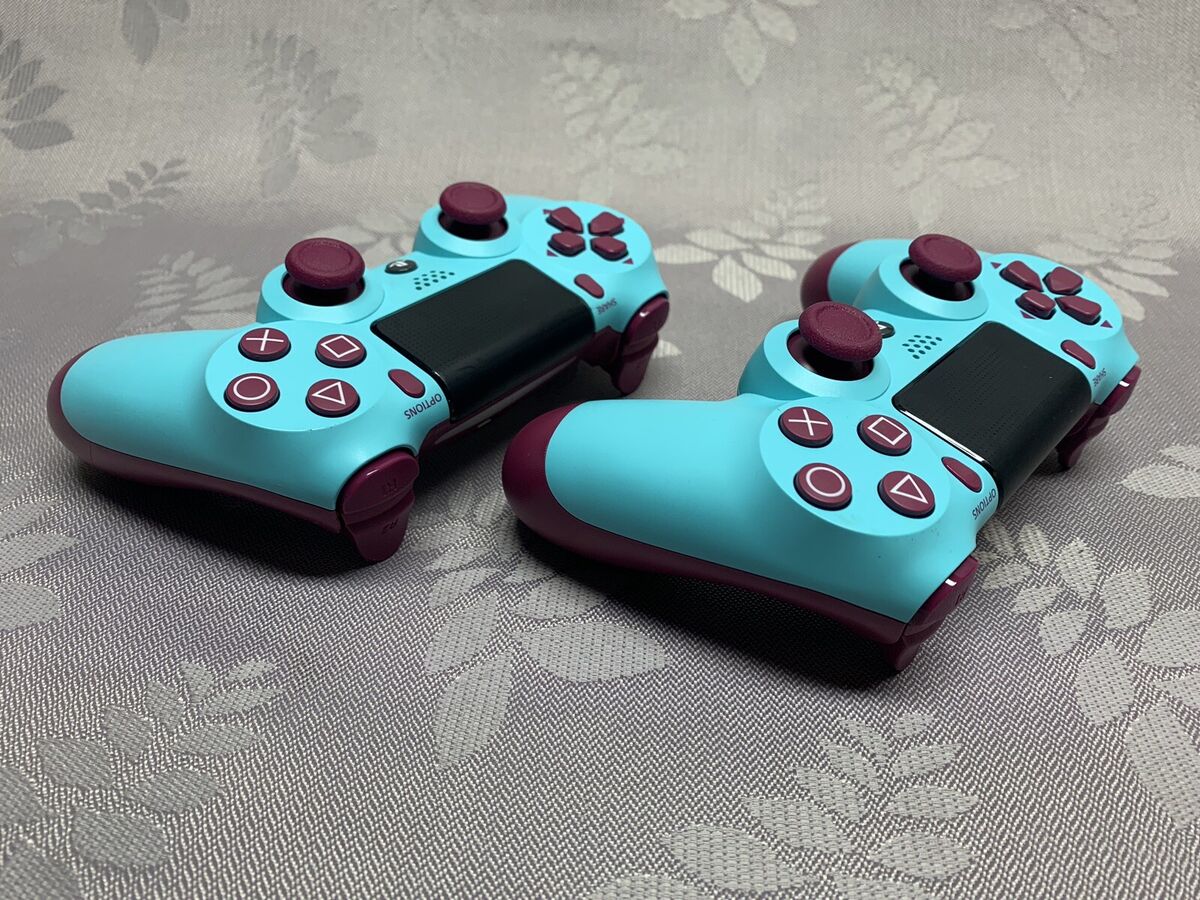 New Genuine Official Sony DualShock 4 V2 Playstation 4 PS4 New Genuine Official Sony DualShock 4 V2 Playstation 4 PS4