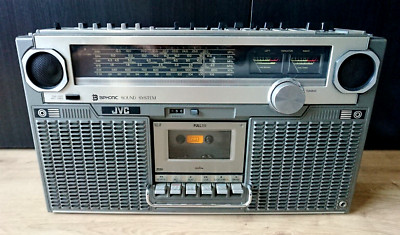 Victor BIPHONIC SOUND SYSTEM ラジカセRC-828 JVC RC-828JW Stereo Boombox. Functional But Not Perfect