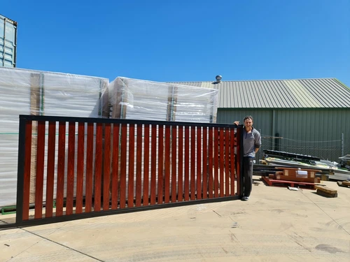 Vertical Slats in Monument DARK Grey - DIY Kits - 3m to 7m wide Sliding Gates - Picture 5 of 15