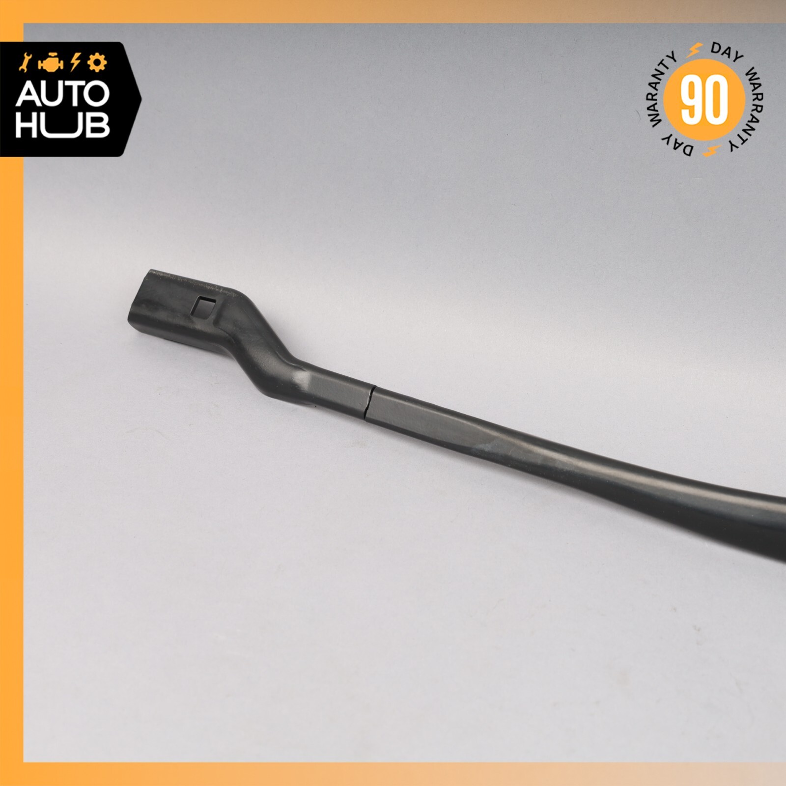 14-22 Maserati Ghibli Right Side Windshield Washer Wiper Arm Blade 670001642 OEM