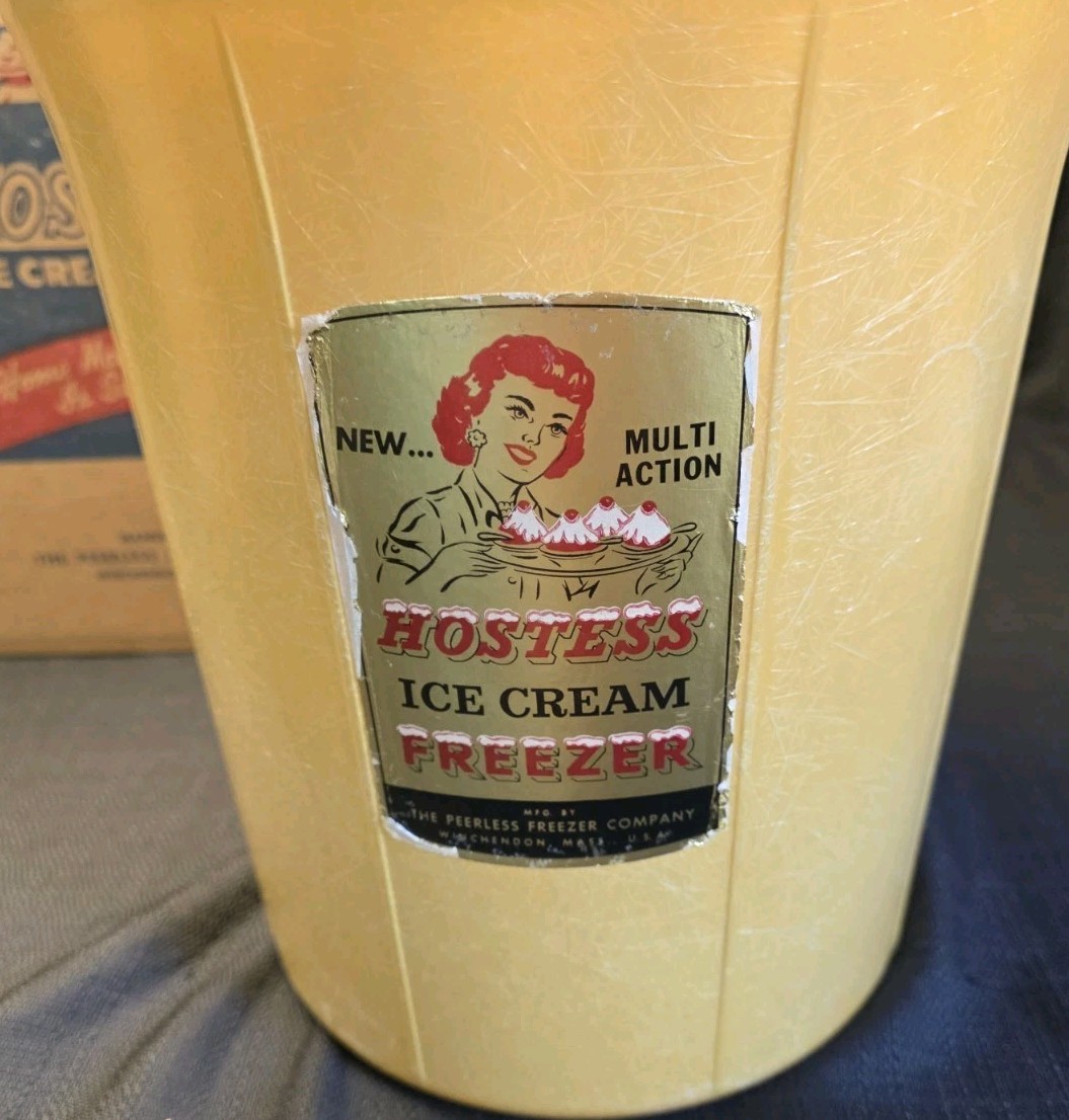 Vintage Hostess Ice Cream Freezer 4 Quart Hand Crank Ice Cream Maker Peerless 