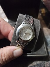 Gucci Silver Stainless Steel Women's Wristwatch Roman Numerals Date w/ Box