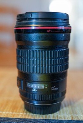 Canon EF 135mm f/2 L USM Lens (EF Mount) -- Used