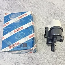 Bosch 0261222022 For Discovery Range Rover XC70 Fuel Vapor Leak Detection Module