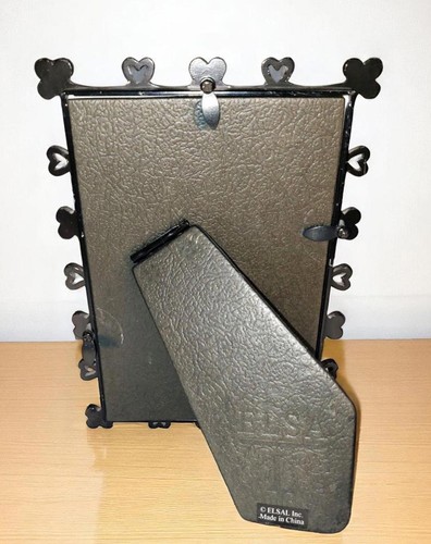 Decorative 4X6 Elsa Inc Photo Frame With Heart & Flower Metal Design - Picture 2 of 6