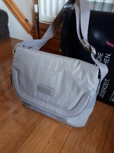 spirit cross body bag
