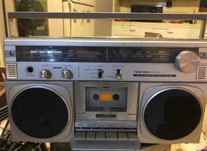 jbl retro blaster