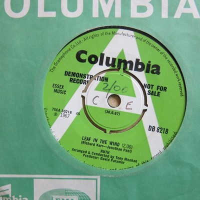 RUTH Leaf In The Wind / Society's Child UK 7'' demo Columbia DB 8218 1967