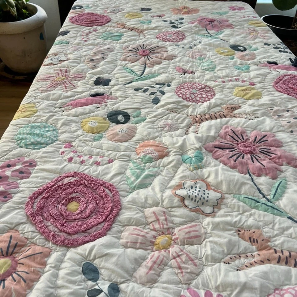 Pottery Barn Kids Quilt Sasha's Garden Full Queen Size Comforter - Image 2 of 4