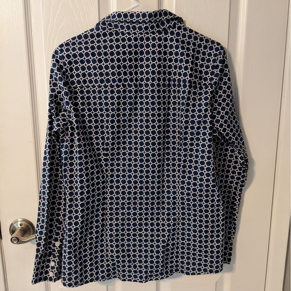 Basic Editions Blue and White Patterned Long Slee… - image 3