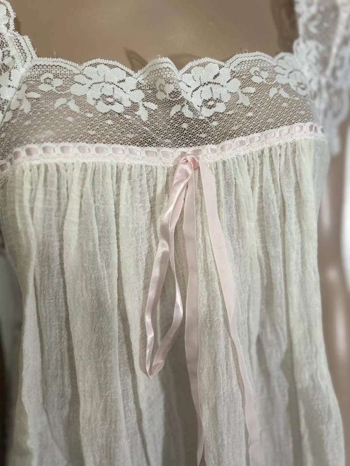 复古 60 年代 Gilead 睡袍 Cottagecore 新娘懒人花边棉质 S 码 — 第 3/4 张图片
