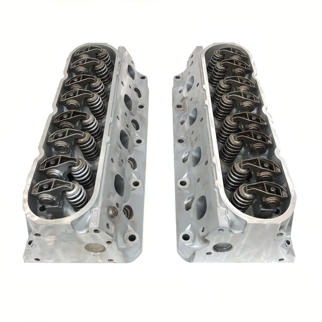 GM 6.0L LS LQ4 LQ9 Cylinder Head 317 Assembly Set w/ Rocker Arms