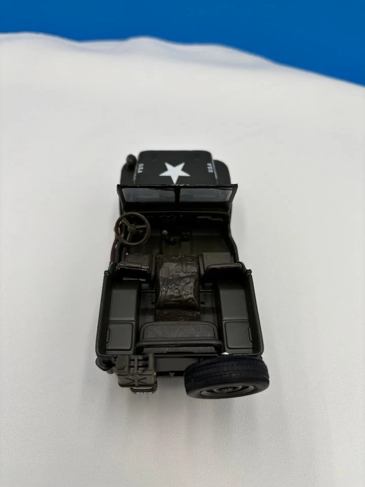 Jeep Willys misión militar escala 1:32 verde ejército nuevo en caja Foto 3 de 4