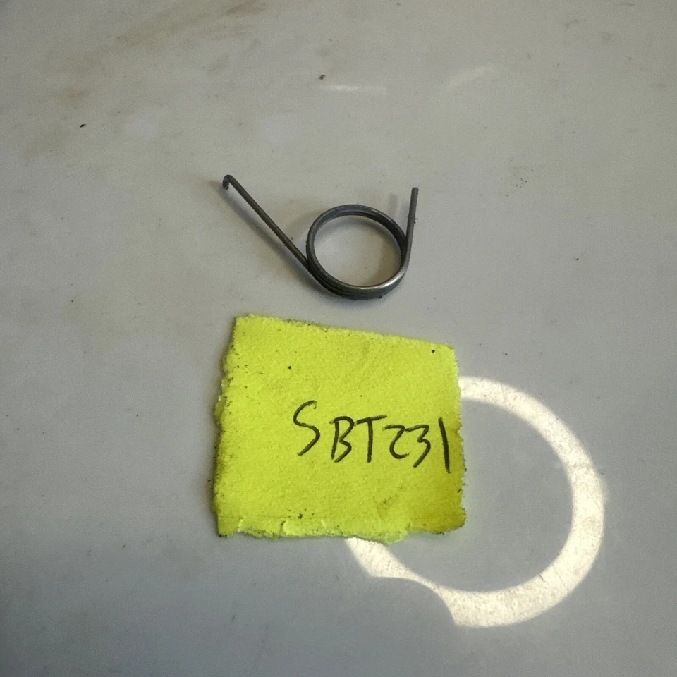 Redmax BC261DL Throttle Trigger Spring Oem Original - Image 2 of 2