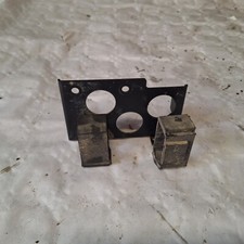 PLATINE SUPPORT RELAIS  QUAD KYMCO 50 MXU