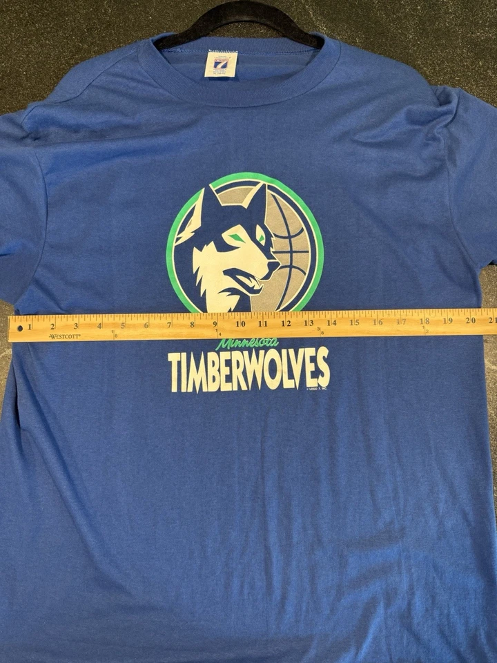 Vintage Minnesota Timberwolves T-shirt Logo 7 XL Single Stitch (fits like Large) - Image 4 of 4