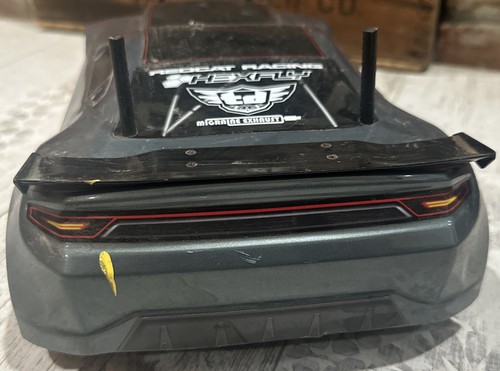 REDCAT RACING thunder drift brushed 4x4 drift car 1/10. - Picture 4 of 16