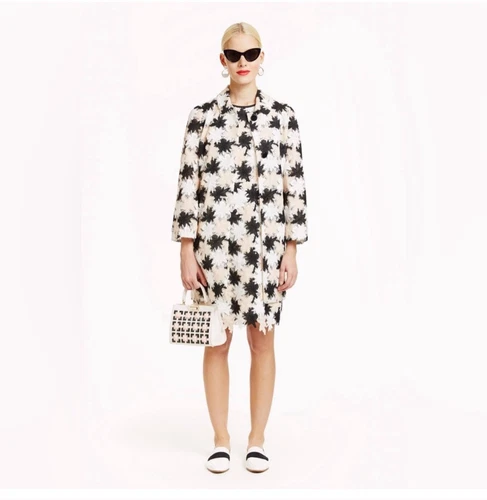 Cappotto e abito Kate Spade floreale giglio tigre abbinato
