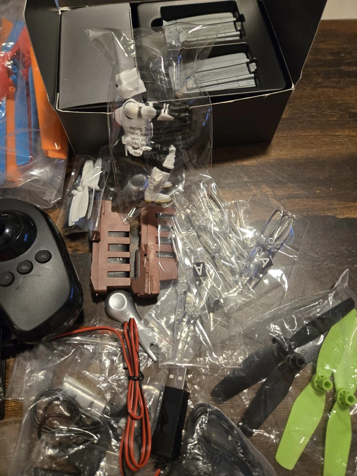 DRONE & Helicopter Assorted REMOTE PARTS LOT  - Image 4 of 4