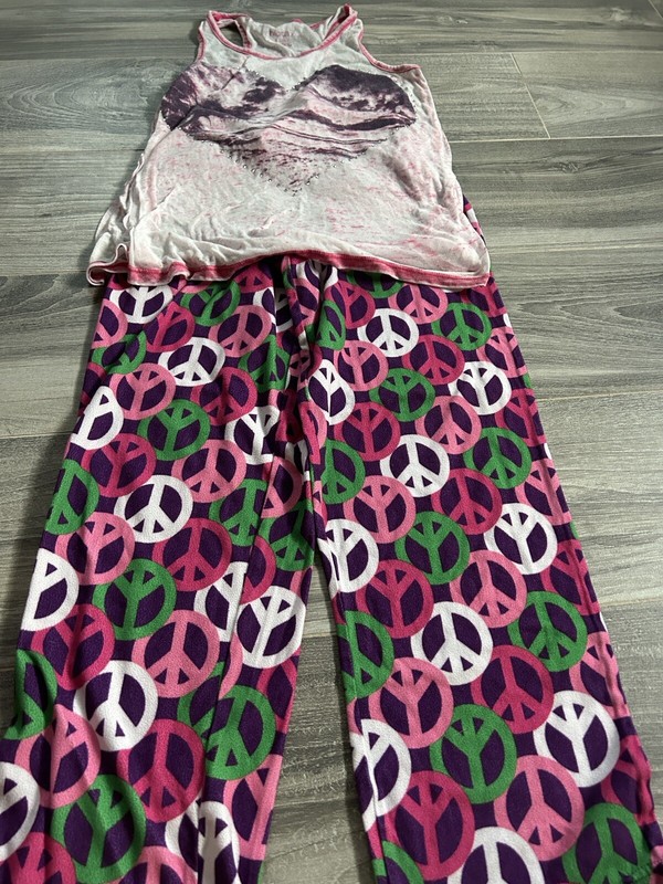 Girls pj set size 10/12 by Total Girl & Xhilaration
