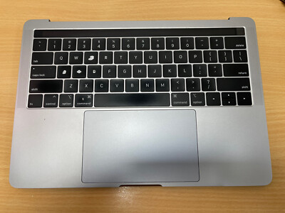 Apple MacBook Pro 13'' 2018 A1989 EmC3214 Grau Handauflage Trackpad Akku Komplett