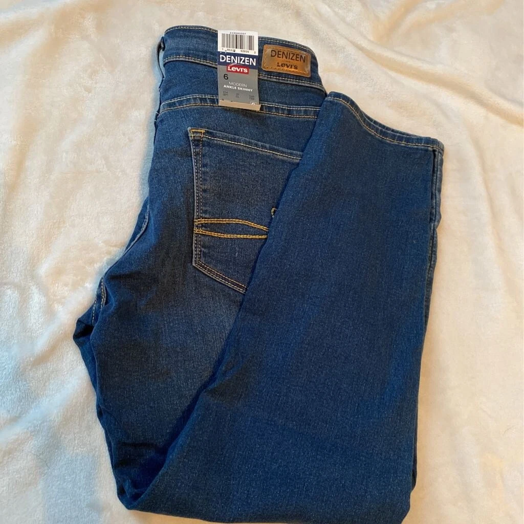 Levis denizen best sale white jeans