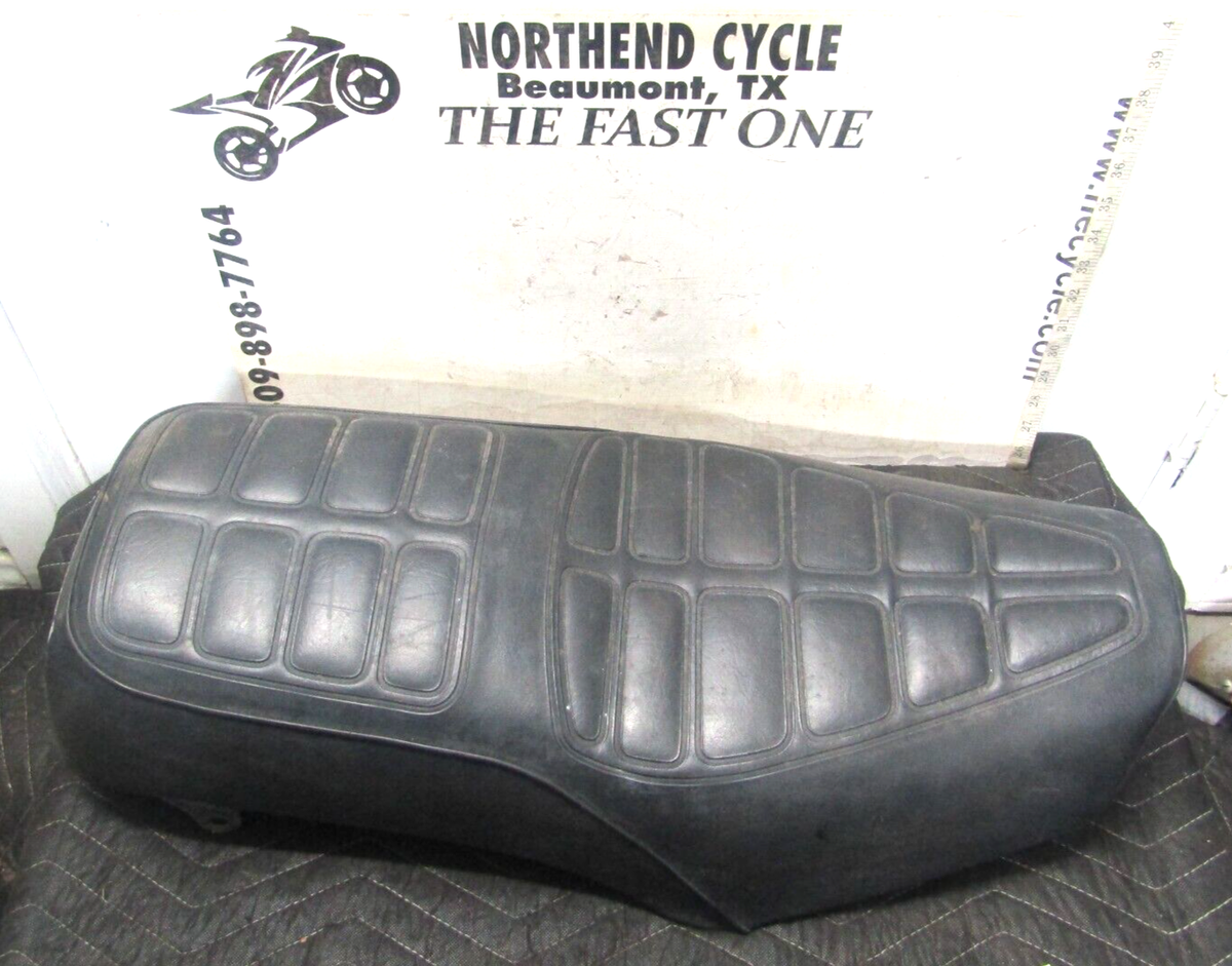 83 Suzuki GN125 Z Vintage Seat Base Pan Saddle OEM 45180-05300-48H