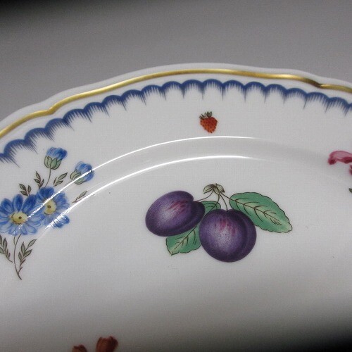 Richard Ginori Italian Fruits Dinner Plate 19㎝ White No Box Used - Picture 2 of 5