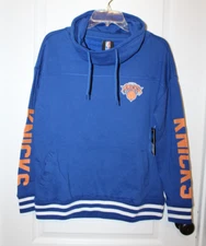 NWT New York Knicks NBA UNK Blue L/S Funnel Neck Sweatshirt Womens M