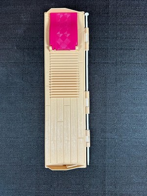Barbie 3-Story Townhouse Dreamhouse House Replacement Lounge Chair + Pin LEFT