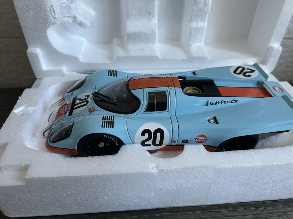 Steve McQueen Porsche 917k 24 H Le Mans 1970 Movie Auto Art 1/18 917 K 1st Vers. - Immagine 2 di 4