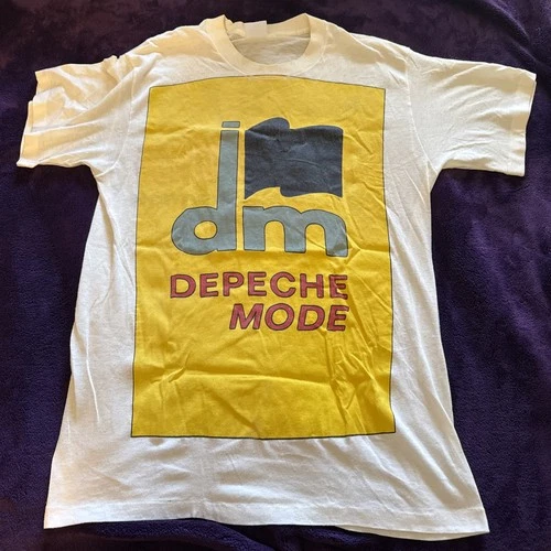 Depeche Mode Black Celebration Tour Concert Shi 1980s vintage concert t-shirt, vintage, size XL, single stitch, B+ condition