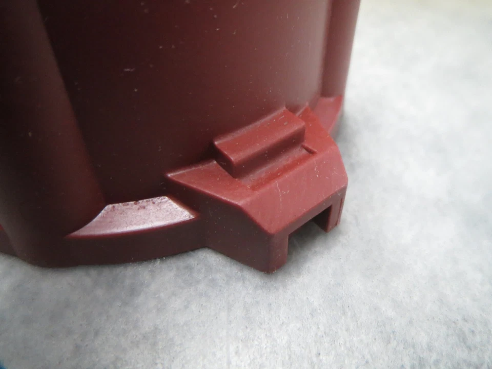 Tapa de distribuidor para camioneta Toyota Tercel Isuzu - Hecha en Japón - ¡Envío rápido! Foto 4 de 4