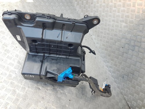 Audi A4 Adblue Tank 2.0 Diesel 4077103AD 2.0 Diesel B9 2015 - 2024 - Picture 10 of 20