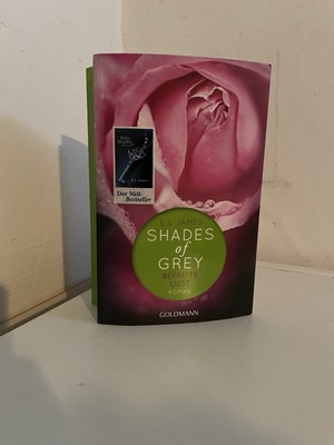 Shades of Grey 03. Befreite Lust von E L James (2012, Taschenbuch)
