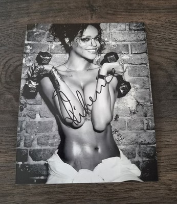 RIHANNA, TOLLES FAN AUTOGRAMM/FOTO, *HOT*