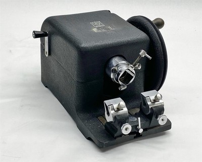 American Optical Spencer 820 Benchtop Manual Rotary Microtome w/ Blade Holder