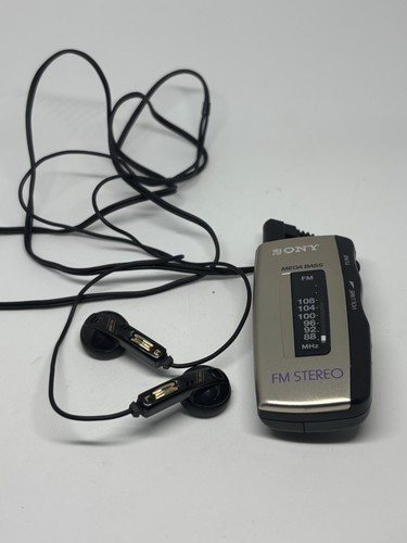 SONY SRF-S83 AM/FM stéréo Walkman Mega Bass mini radio de poche avec
